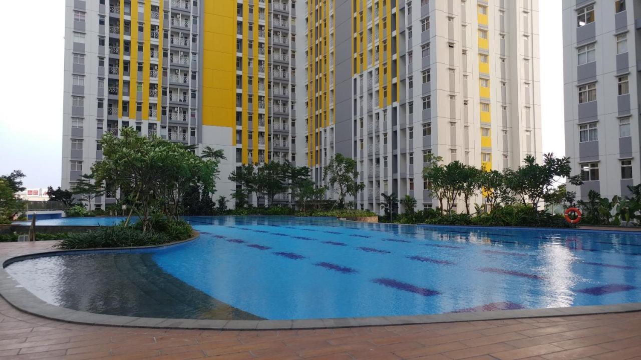 Homey 2br @ Springlake Summarecon By Travelio